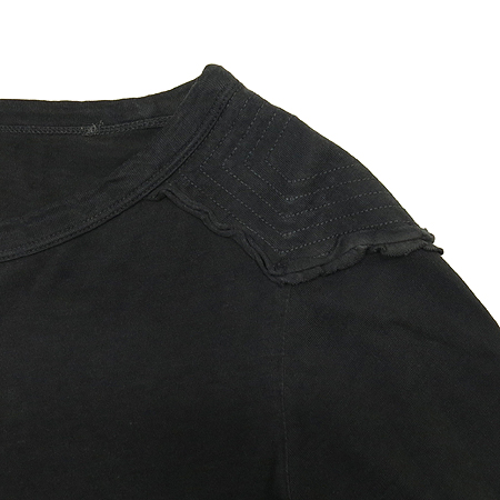 DIESEL(����) ���ݱ׷����÷� Ƽ �̹���3 - ���̺��� �߰���ǰ