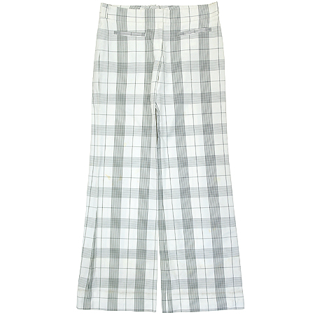 ������  ����