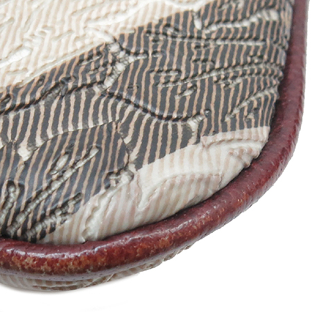 Burberry(������) ���μ� üũ PVC �Ŀ�ġ �� ����� �̹���4 - ���̺��� �߰���ǰ