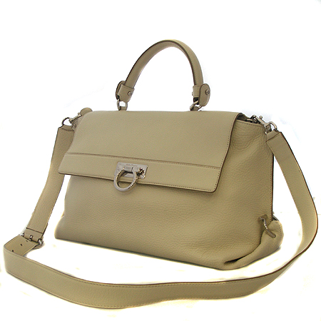 Ferragamo(��󰡸�)  21 A871 ������ ���� ���� ��ġ�� ���� ���Ǿ� 2WAY [��ġ��] �̹���2 - ���̺��� �߰���ǰ