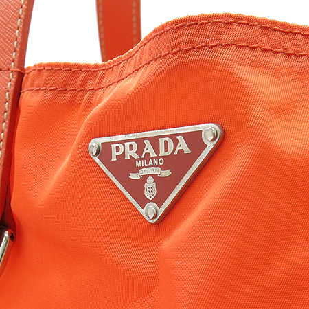 Prada(�����) �ﰢ �÷���Ʈ ŰȦ�� ��� �к긯 ���� ��Ʈ�� �̹���4 - ���̺��� �߰���ǰ