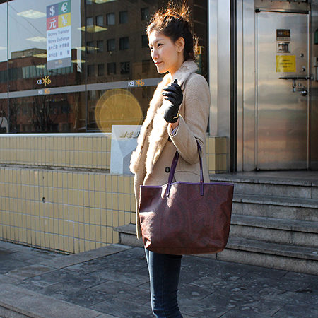 Etro(��Ʈ��) 1B374 3669 ������ PVC ���� Ʈ���� ���� ����� + �����Ŀ�ġ �̹���7 - ���̺��� �߰���ǰ