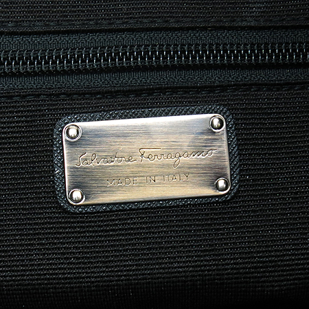 Ferragamo(��󰡸�) 21 C636 ���� ���� ���ǾƳ� ���� ��ġ�� �� ����� [�뱸�ݿ��纻��] �̹���6 - ���̺��� �߰���ǰ