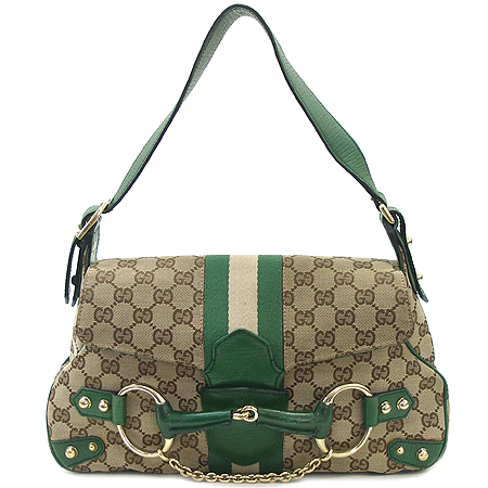 ����  �����