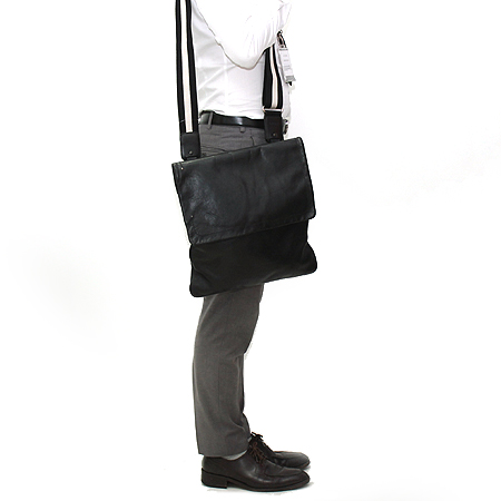 Bally(�߸�) TAMIKO �������� �����Ƽġ ũ�ν��� �̹���7 - ���̺��� �߰���ǰ