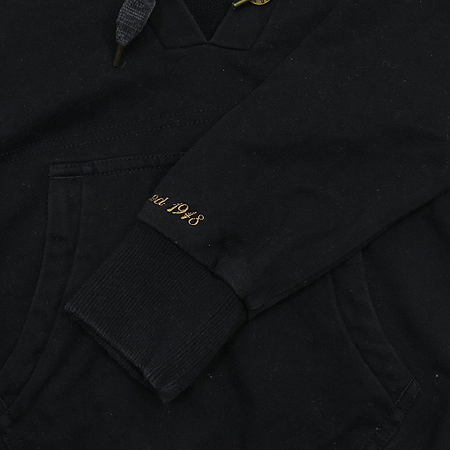 PUMA(Ǫ��) �����÷� �ĵ� Ƽ �̹���4 - ���̺��� �߰���ǰ