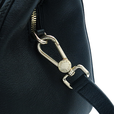 FURLA(�Ƕ�) MARGOT(������Ʈ) 13AP ���� ���� ���̴�Ʈ ȥ�� 2WAY �̹���4 - ���̺��� �߰���ǰ