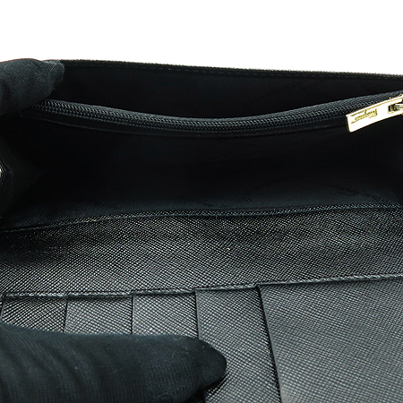 Ferragamo(��󰡸�) 22 0120 ���� ��ġ�� ���� ���ǾƳ� ������ �̹���5 - ���̺��� �߰���ǰ