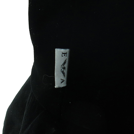 Armani(�Ƹ�����) ���� ������ ���� �̹���3 - ���̺��� �߰���ǰ