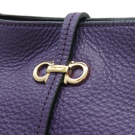 Ferragamo(��󰡸�) 21 C914 ���� ��ġ�� �ΰ� ���� ���� ���̽�(BICE) ���� ����� �̹���3 - ���̺��� �߰���ǰ