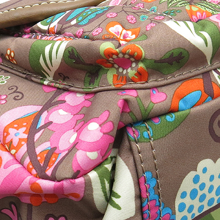 Oilily(���ϸ���) �к긯 ������ ũ�ν��� �̹���4 - ���̺��� �߰���ǰ