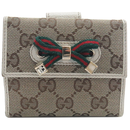 ����  ������