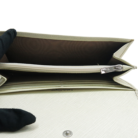 Ferragamo(��󰡸�) 22 7121 ȭ��Ʈ ���ǾƳ� ���� ��ġ�� ��� ������ �̹���5 - ���̺��� �߰���ǰ