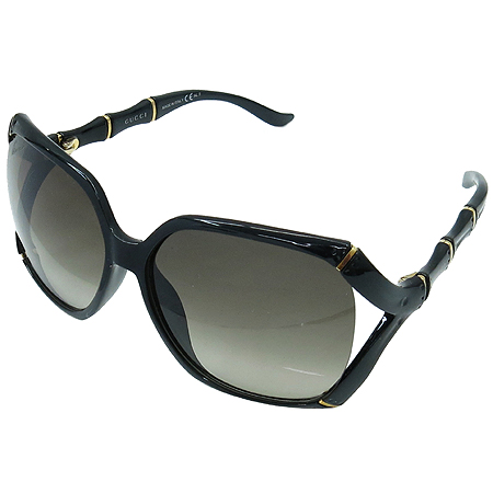 ����  ���۶�