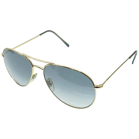 ����  ���۶�