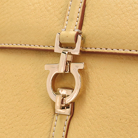 Ferragamo(��󰡸�) 21 3387 ���� ��ġ�� ���� ����� �̹���3 - ���̺��� �߰���ǰ