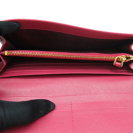 Prada(�����) 1M1132 ���� �ΰ� ��ũ SAFFIANO (���ǾƳ�) ������ �̹���6 - ���̺��� �߰���ǰ