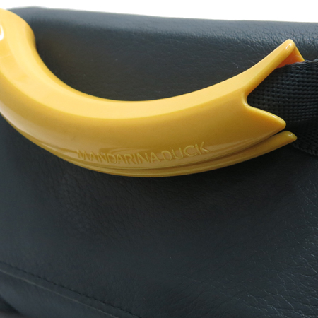 MANDARINA DUCK(���ٸ��� ��) 2QTO3993 �׷��� ���� �ΰ� �ڵ���� 2WAY �̹���3 - ���̺��� �߰���ǰ