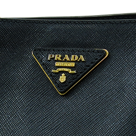 Prada(�����) BN1844 �ﰢ�ΰ� ��� ���� ���ǾƳ� ��Ʈ�� [��������] �̹���4 - ���̺��� �߰���ǰ