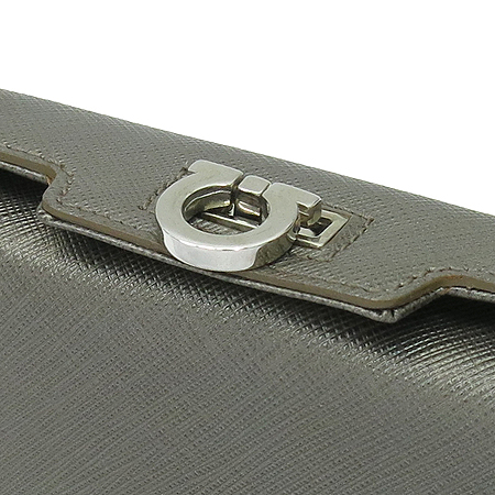 Ferragamo(��󰡸�) 21 4837 ���� ��ġ�� ��Ŭ ����� �̹���4 - ���̺��� �߰���ǰ