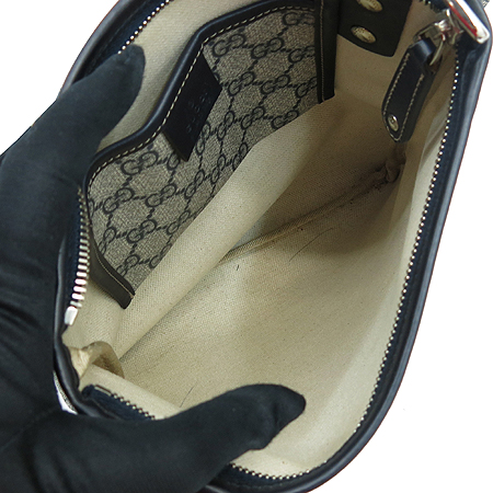 Gucci(����) 246413 GG �ΰ� �Ｑ��Ƽġ ��� PVC ũ�ν��� �̹���4 - ���̺��� �߰���ǰ