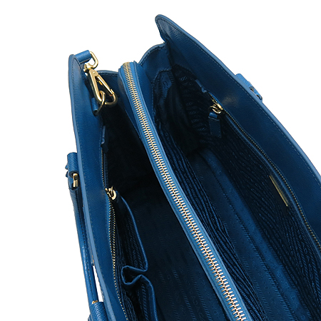 Prada(�����) BN2061 SAFFIANO LUX (���ǾƳ� ����) ��Ʈ�� + ��� ��Ʈ�� �̹���6 - ���̺��� �߰���ǰ