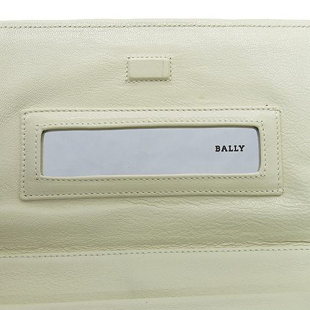Bally(�߸�) ���̺��� ���� ���� ü�� ����� �̹���5 - ���̺��� �߰���ǰ