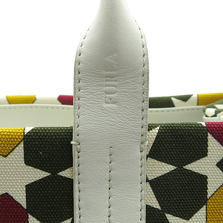 FURLA(�Ƕ�) ��Ƽ �÷� �к긯 ��Ʈ�� �̹���3 - ���̺��� �߰���ǰ