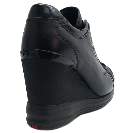 Prada(�����) ���� ���� ������ ������ ����Ŀ�� �̹���4 - ���̺��� �߰���ǰ