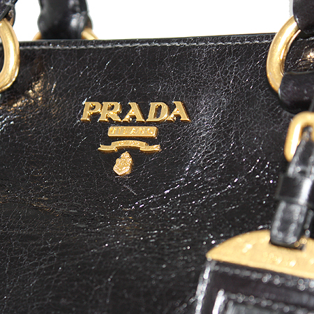 Prada(�����) BN2533 VITELLO SHINE(���ڷ� ����) 2WAY [��������] �̹���3 - ���̺��� �߰���ǰ
