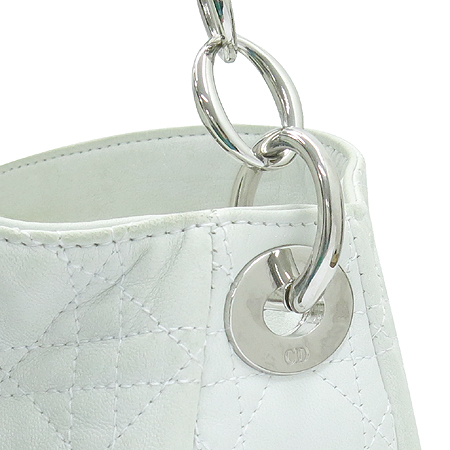 Dior(ũ����î���) ���� �̴ϼ� ��� ��� ü�� ���� ȣ�� ����� �̹���3 - ���̺��� �߰���ǰ