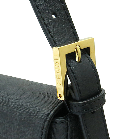 Fendi(���) 8BR001 ���� ��Ŭ FF �ΰ� PVC ���� ����� �̹���4 - ���̺��� �߰���ǰ