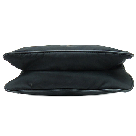 Prada(�����) VA0563 TESSUTO SAFFIANO (�׼��� ���ǾƳ�) �޽��� ũ�ν��� �̹���5 - ���̺��� �߰���ǰ