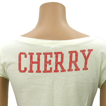 Guess(�Խ�) ���ο� �÷� �μҸ� Ƽ �̹���2 - ���̺��� �߰���ǰ