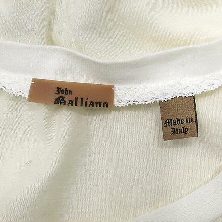 John Galliano(�� �����Ƴ�) AUW725Y �ΰ� ������ ���̺��� ���� Ƽ���� �̹���6 - ���̺��� �߰���ǰ