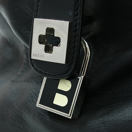 Bally(�߸�) TRIEST ���� ���� �Ｑ ��Ƽġ �� ��Ʈ�� �̹���3 - ���̺��� �߰���ǰ