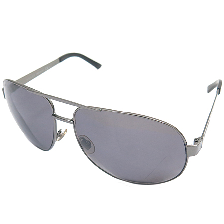 ����  ���۶�