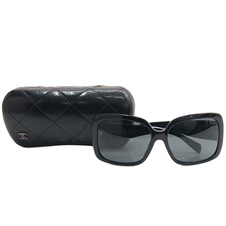 ����  ���۶�