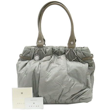 ������  �����