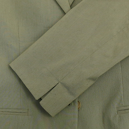 Emporio Armani(�������� �Ƹ�����) �׷����÷� ���� �̹���3 - ���̺��� �߰���ǰ