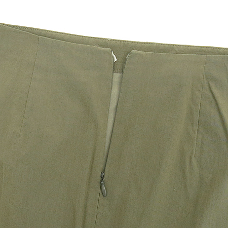 Emporio Armani(�������� �Ƹ�����) �׷����÷� ���� �̹���5 - ���̺��� �߰���ǰ