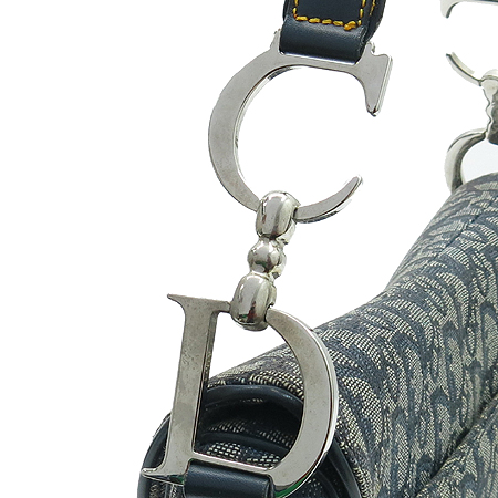 Dior(ũ����î���) �ΰ� �ڰ��� ���� ����� �̹���6 - ���̺��� �߰���ǰ