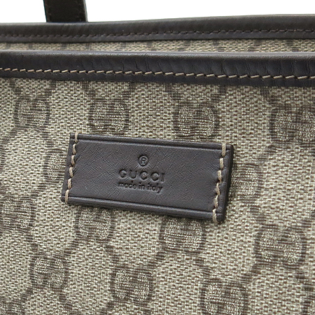 Gucci(����) 211137 GG�ΰ� PVC ����� Ʈ���� ���� ����� [��������] �̹���3 - ���̺��� �߰���ǰ