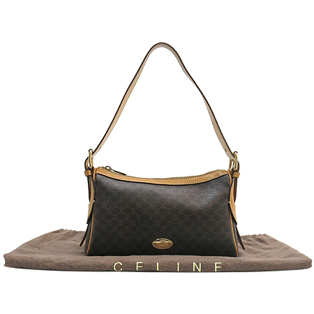 ������  �����