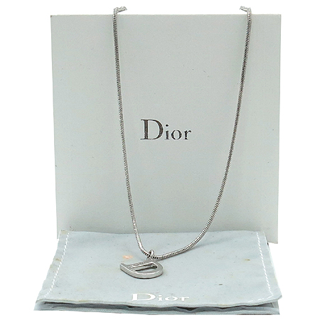 ���  �����