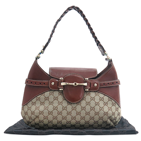 ����  �����