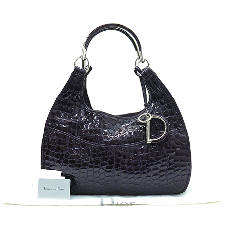 ���  �����