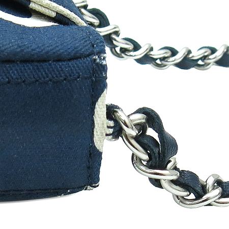 Chanel(����) A18338Y02818 �к긯 ü�� ũ�ν� �� �ٿ뵵 ���̽� �̹���3 - ���̺��� �߰���ǰ