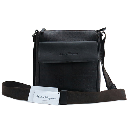 ��󰡸�  ũ�ν���