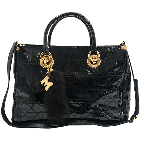 Metrocity(��Ʈ�ν�Ƽ) ���� �ֳ��� ���� ����ΰ� �� ��� 2WAY �̹���2 - ���̺��� �߰���ǰ